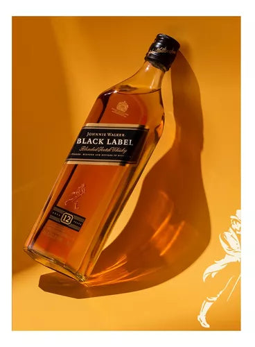 Johnnie Walker Black Label 12 Anos Blended Scotch Whisky 750ml (cópia) - Hollister